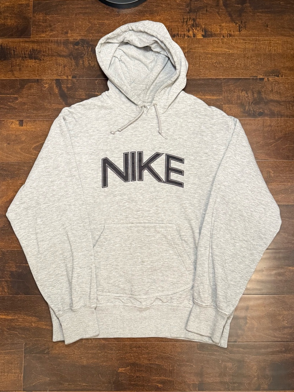 Vintage 90s Nike Men's Gray Hooded Sweatshirt with Logo Mens Size Large
